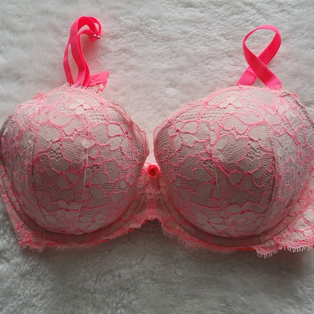 Victoria's Secret 32DD Dream Angels Lined Demi Bra in Millennial and Hot Pink